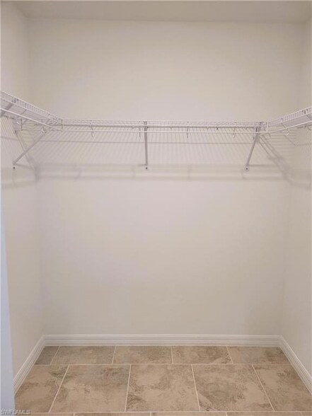 Building Photo - 6044 Ellerston Wy