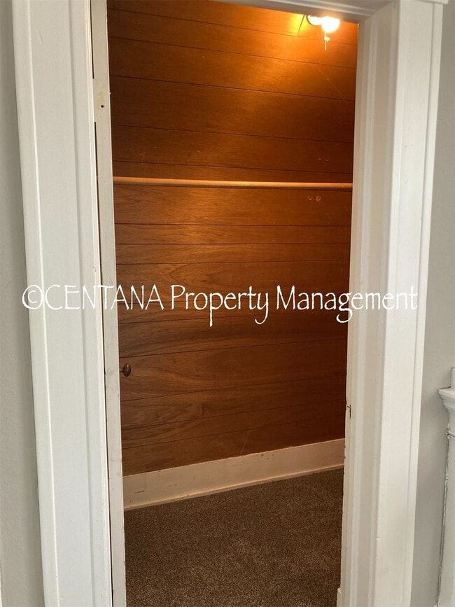 Building Photo - 214-214 S Excelsior Ave