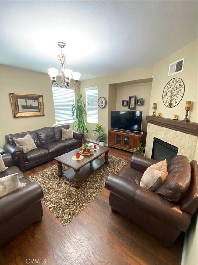 Building Photo - 29156 Oak Creek Rd