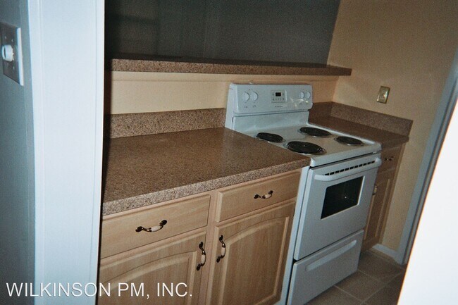 Building Photo - 2 br, 1 bath House - 8742 WALUTES CIRCLE