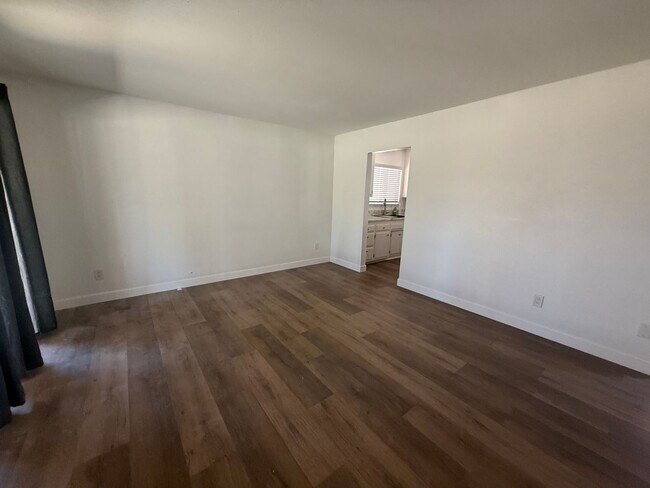 Building Photo - 1640 Forane St