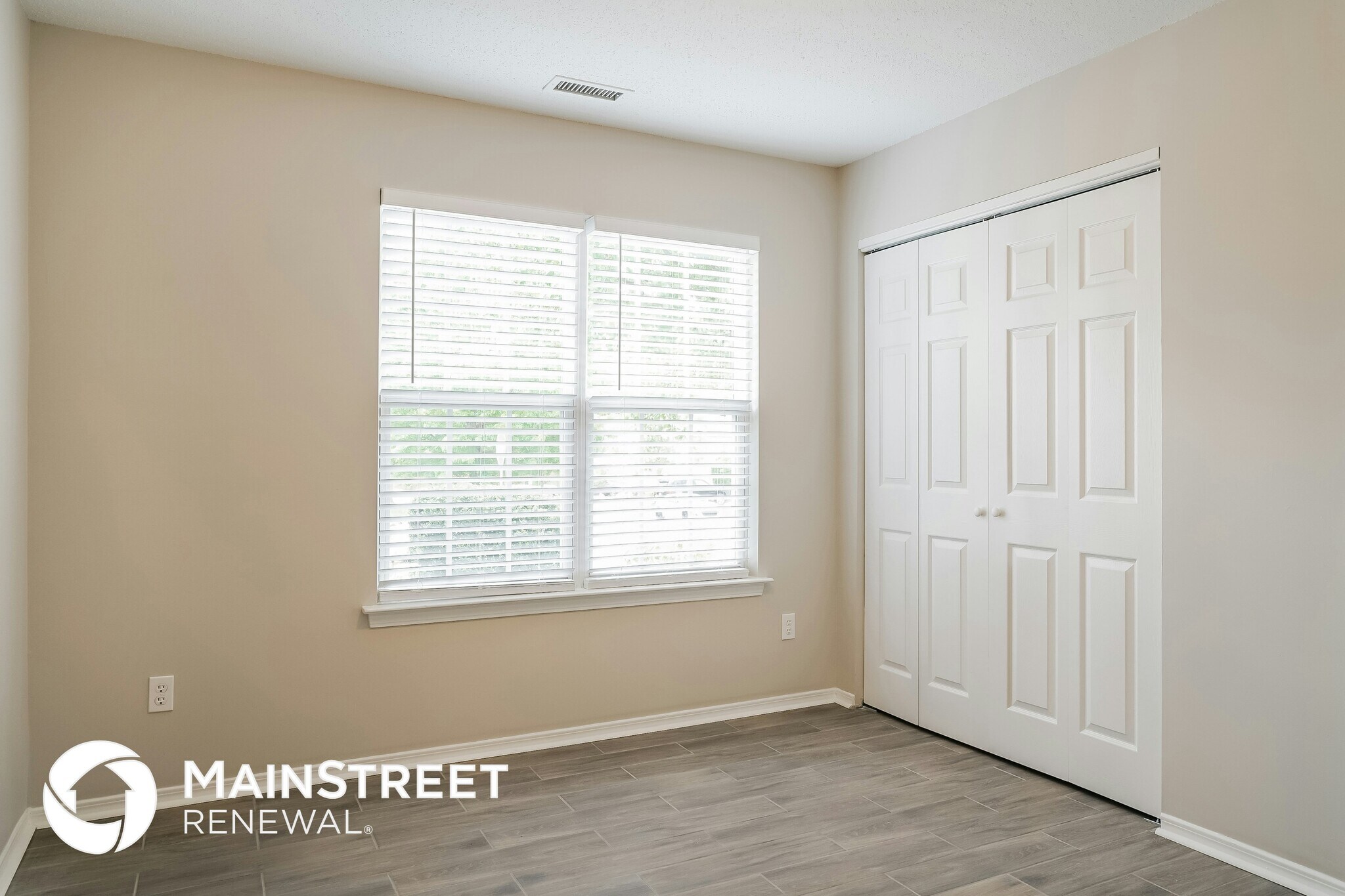 Building Photo - 5368 Thunderidge Drive