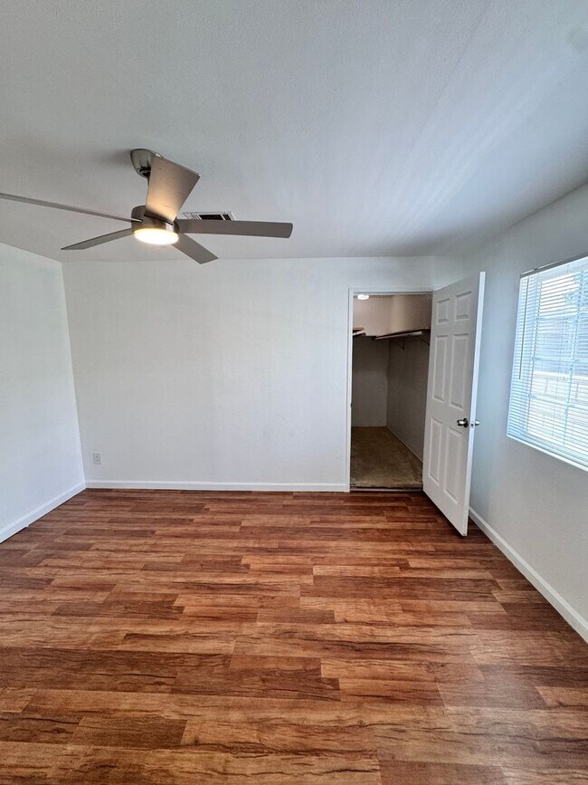 Building Photo - 14942 Cerritos Ave