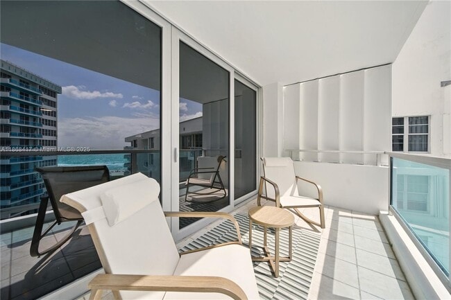 Building Photo - 5151 Collins Ave