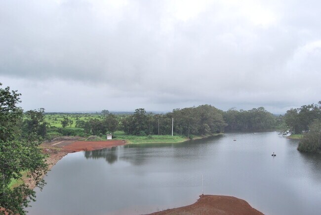 Building Photo - 1830 Wilikina Dr