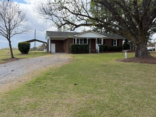 Building Photo - 645 Pleasant Hill Church Rd