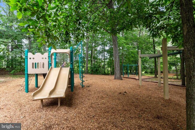 Building Photo - 9938 Wood Wren Ct