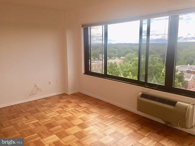 Building Photo - 3601 Wisconsin Ave NW