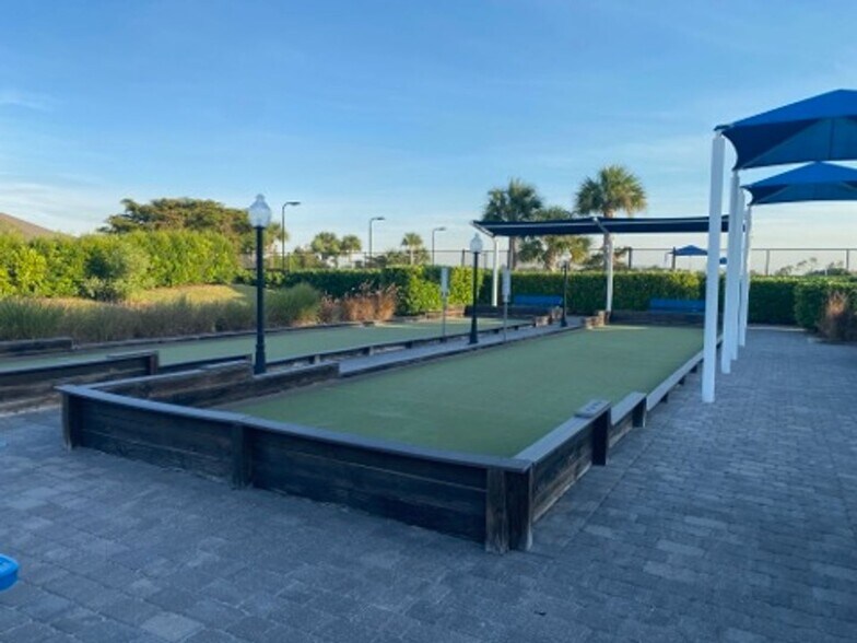 Building Photo - Coming Soon: Charming and Cozy 3 bedroom / 2 bathroom Home with 2 Car Garage, Lake View in Gated ...