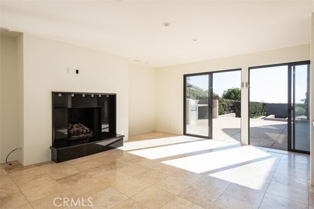 Building Photo - 810 Emerald Bay