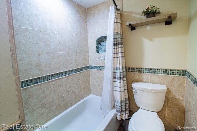 Building Photo - 4300 Connie Dr