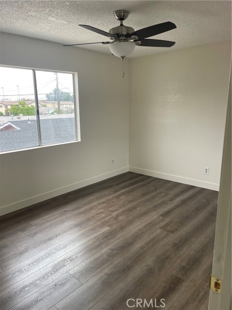 Building Photo - 6633 Orchard Ave