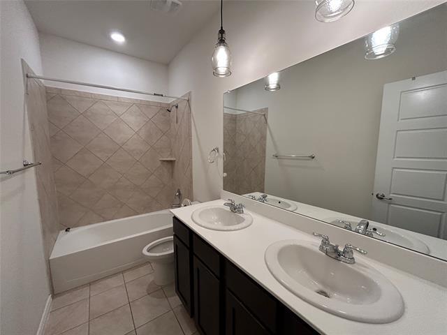 Building Photo - 3412 Brazos Dr