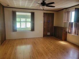 Building Photo - 2258 Northmont Blvd