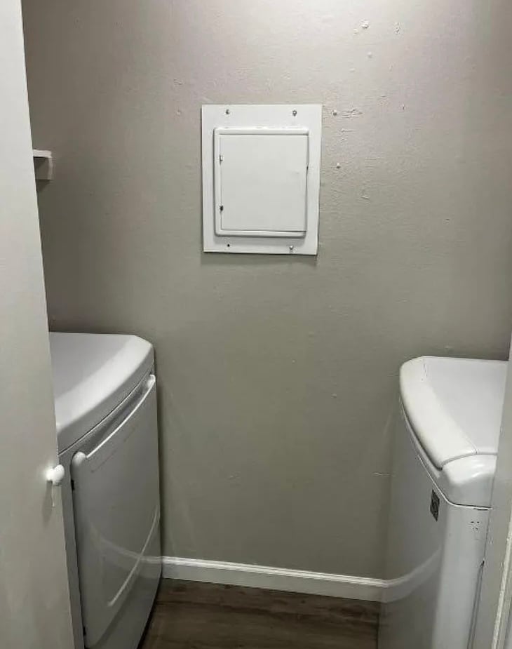 Building Photo - 3482 King Bradford Dr