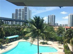 Building Photo - 19390 Collins Ave