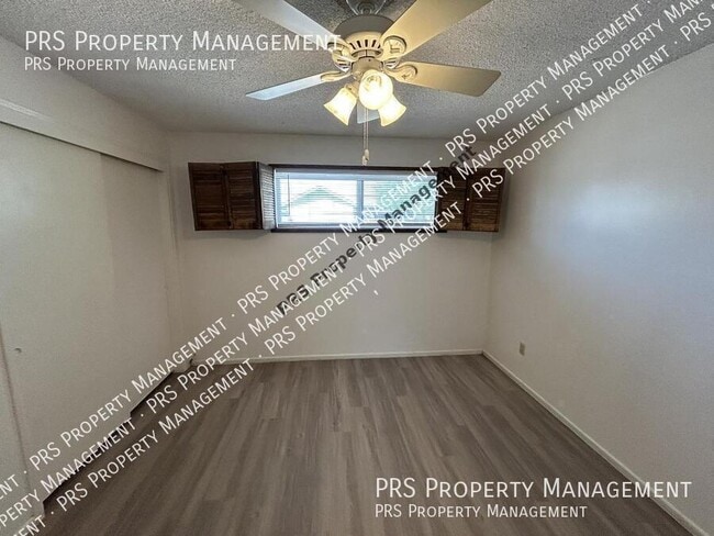 Building Photo - 1851 E University Dr