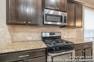 Building Photo - 12911 White Oak Mill