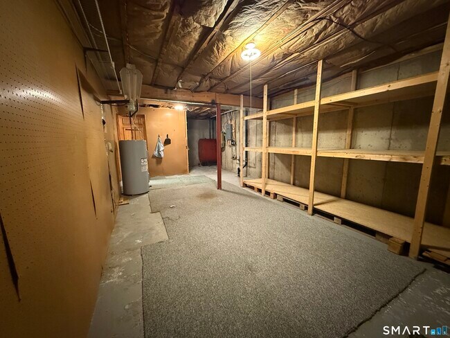 Building Photo - 504 Sandstone Dr