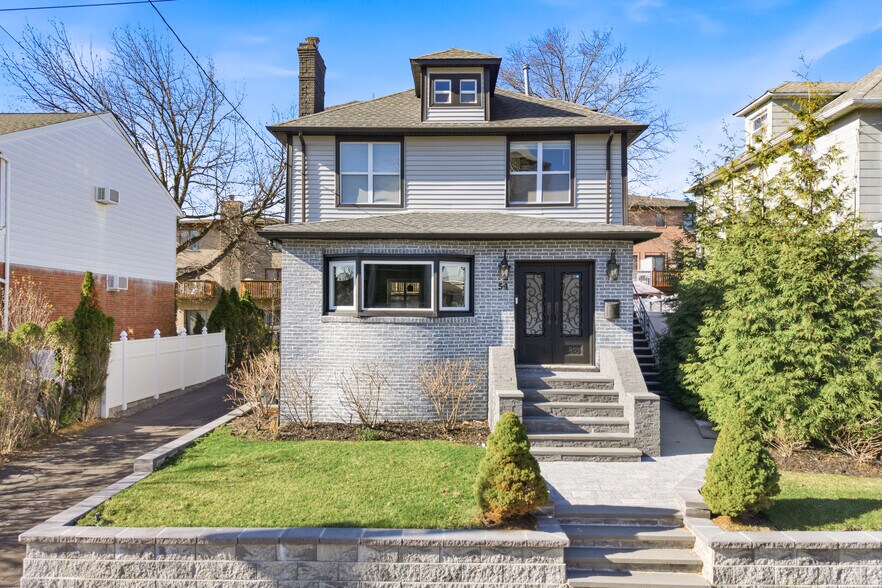 Building Photo - 54 Lawton Ave