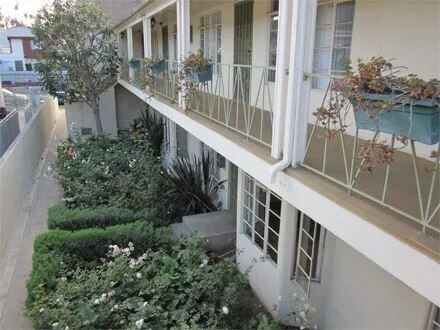 Building Photo - 1811 Garfield Pl