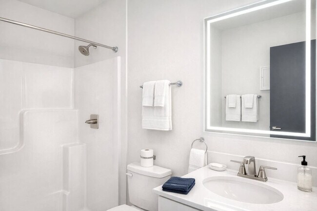 Building Photo - 217 S Badger Ave