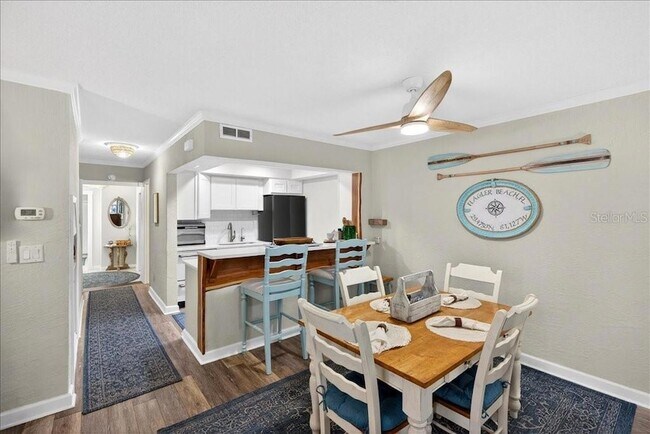 Building Photo - 1 N Ocean Palm Villas