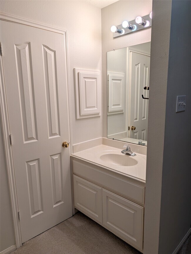 Building Photo - 15222 Holland Fields Cir