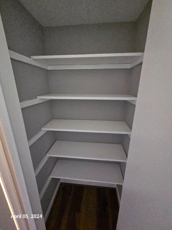 Building Photo - 522 Wilson Bridge Dr