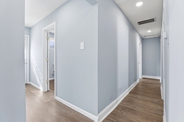 Building Photo - 4706 Deanwood Dr