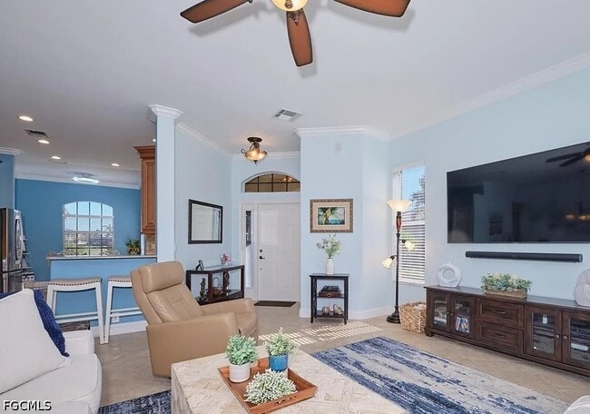 Building Photo - 16320 Willowcrest Way