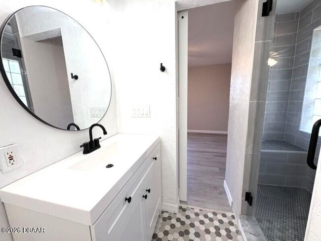 Building Photo - 2353 Florida Blvd