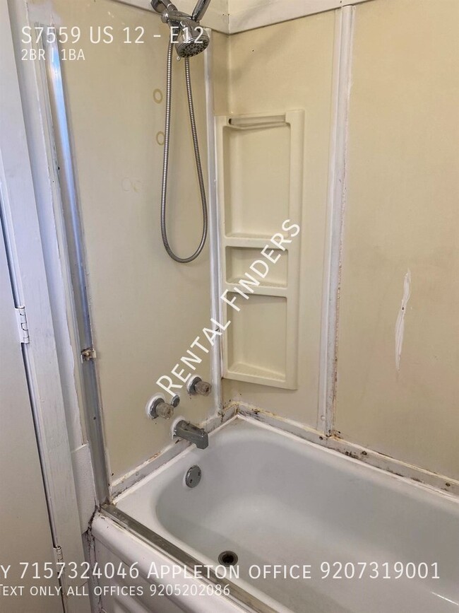 Building Photo - S7559 US-12