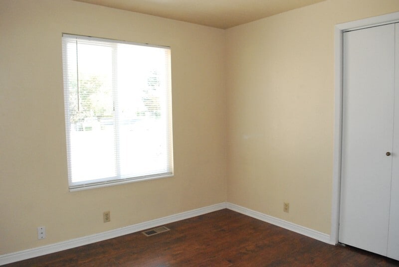 Building Photo - 9078 S 1300 E