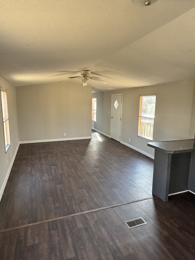 Building Photo - 180 Cassidy Ln