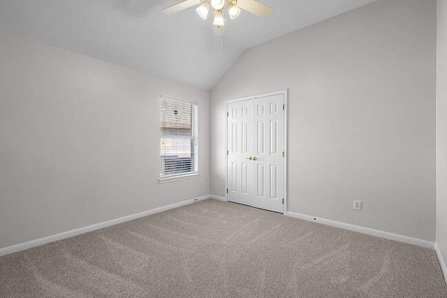 Building Photo - 6222 Founding Dr