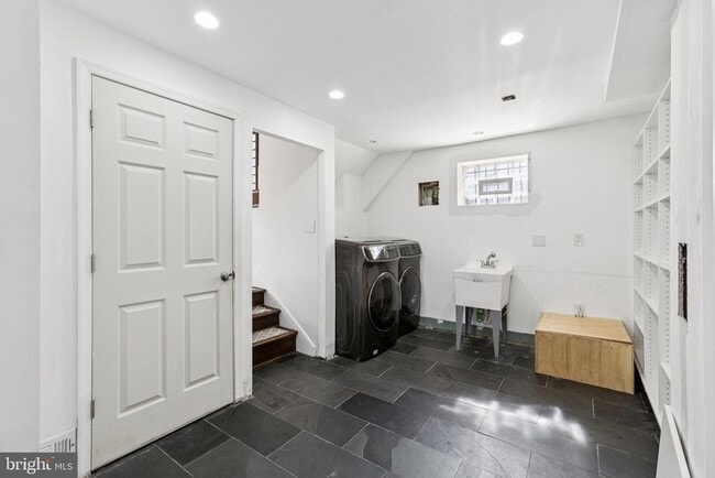 Building Photo - 7435 8th St NW