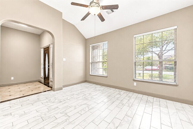 Building Photo - 6210 Bristol Path Ln