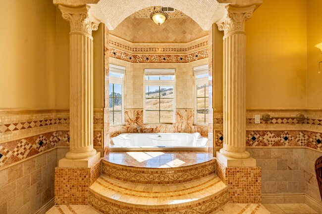 Building Photo - Luxury Granite Bay Estate with Indoor Pool...