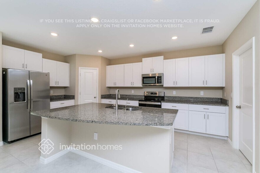 Building Photo - 11217 Riley Pines Cir