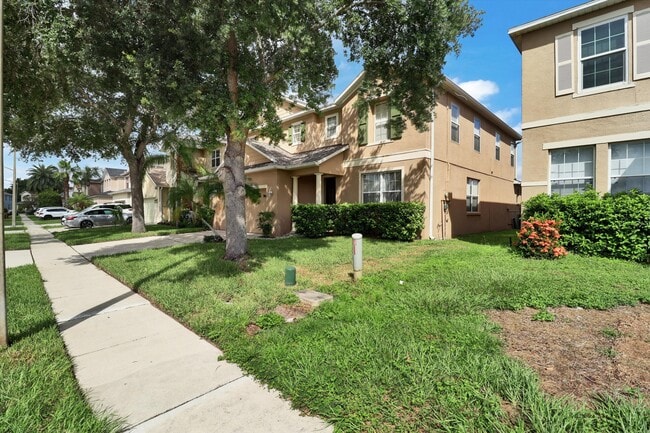 Building Photo - 2719 Portchester Ct