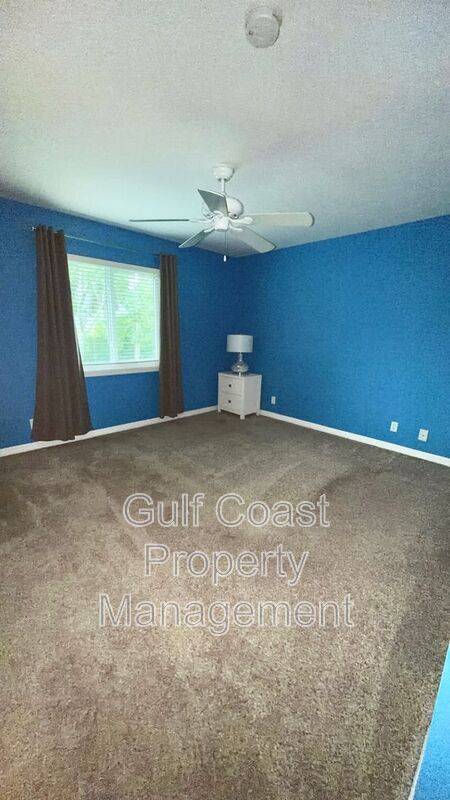 Building Photo - 11652 Pawley Ave