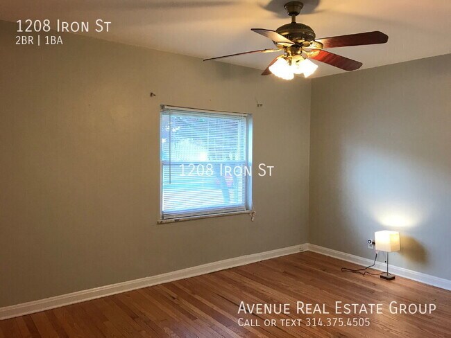 Building Photo - 1208 Iron St-