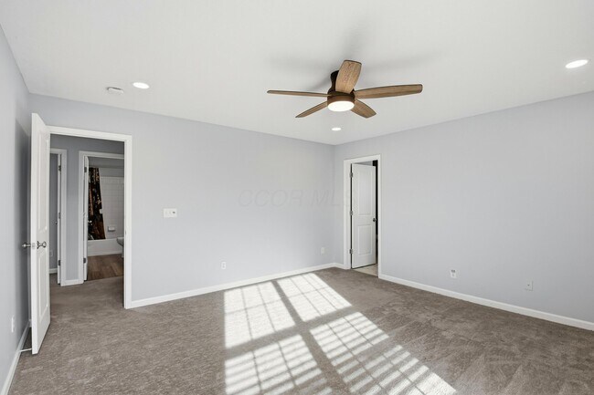 Building Photo - 601 Clark Ave