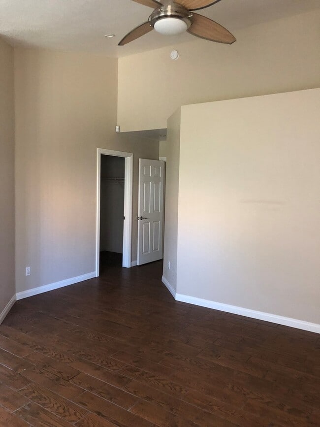 Building Photo - Gorgeous and Large  4 bedroom Custom Single Story Rental Home