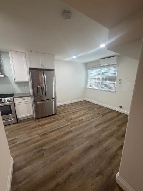 Building Photo - 197 Nottingham Ave