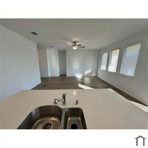 Building Photo - 336 Wentworth Dr