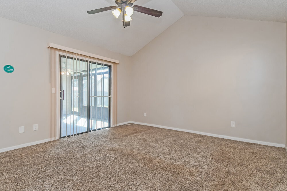 Building Photo - 8850 Cherry Hill Dr