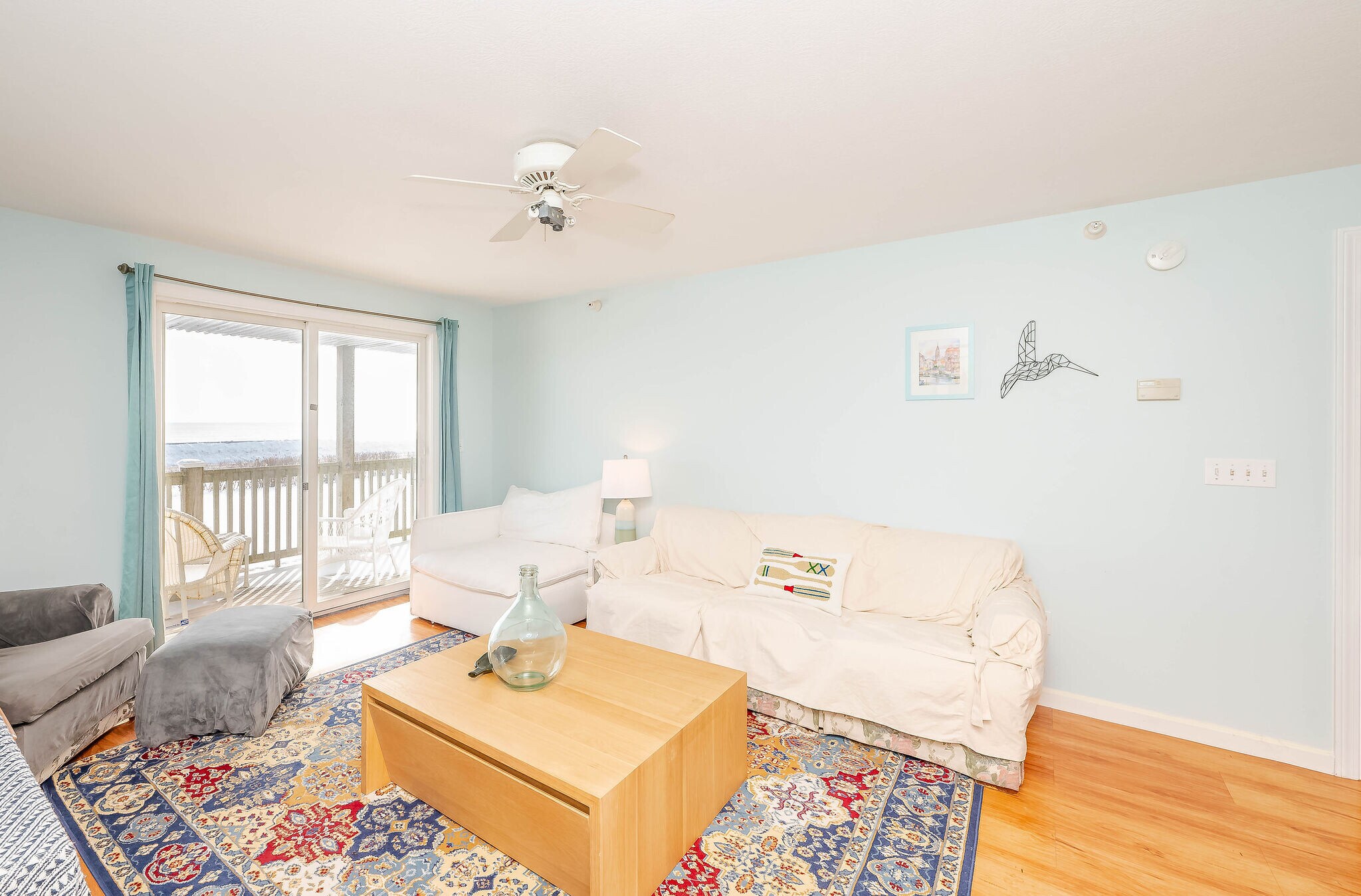 Building Photo - 790 York St