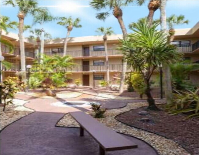 Primary Photo - 10835 SW 112th Ave